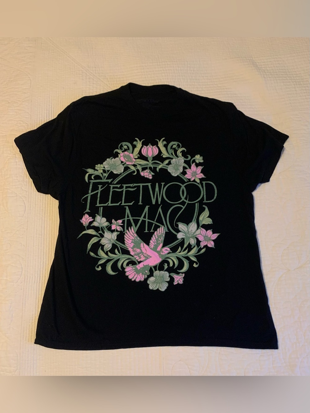 Fleetwood Mac Dove Short Sleeve Graphic T-Shirt
